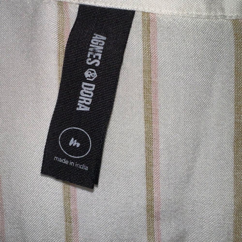 Women's Agnes & Dora button down Shirt, M, cream, brown, pink - tie at bottom - Picture 7 of 8